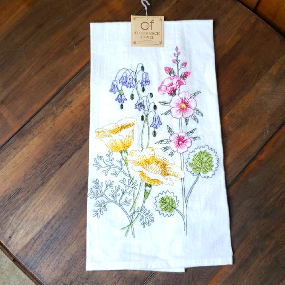 NWT C&F Floral Embroidered Flour Sack Cotton Kitchen Towel